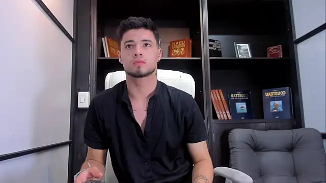 EdwardRoss  online show from 7, 3, 2025