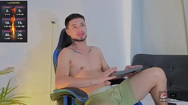 EdwardRoss  online show from 21, 4, 2026