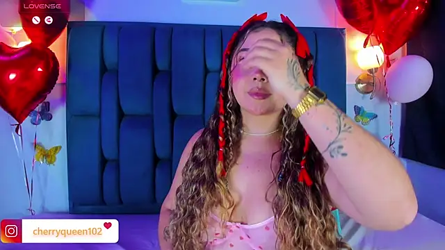 Cherryyquen online show from 14, 2, 2025