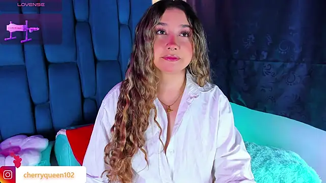 Cherryyquen online show from 2, 11, 2025