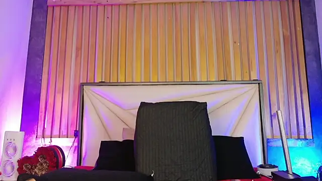 LilyyBigAss online show from 9, 1, 2026