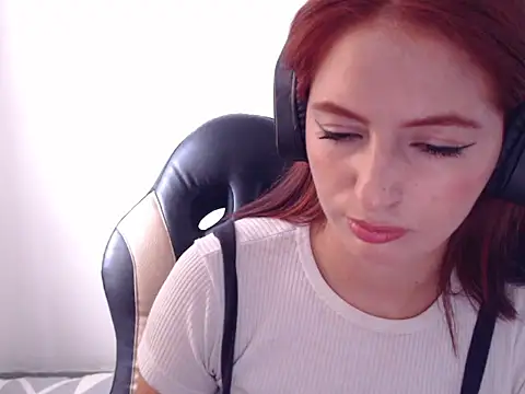 Kate lorens9 online show from 21, 3, 2025