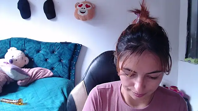 Snapshot of Kate_lorens9 chatting on 14, 5, 2026 Kate lorens9 online show from 14, 5, 2026