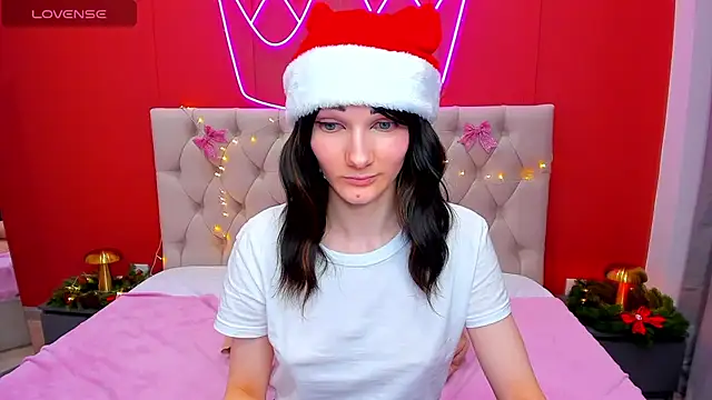 Snapshot of Lili_flowerr chatting on 30, 12, 2024 Lili flowerr online show from 30, 12, 2024