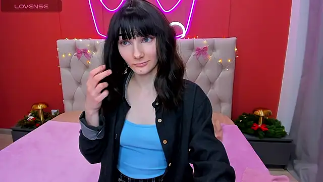 Snapshot of Lili_flowerr chatting on 11, 1, 2025 Lili flowerr online show from 11, 1, 2025