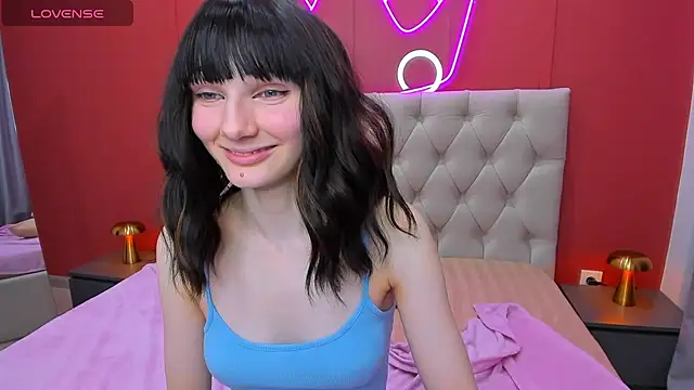 Snapshot of Lili_flowerr chatting on 17, 1, 2025 Lili flowerr online show from 17, 1, 2025