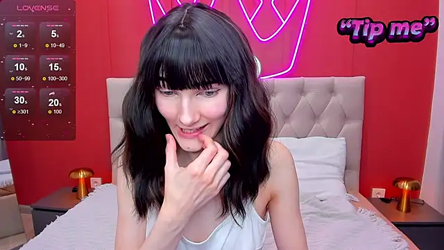 Snapshot of Lili_flowerr chatting on 25, 1, 2025 Lili flowerr online show from 25, 1, 2025