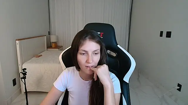 upssnowy online show from 14, 6, 2026