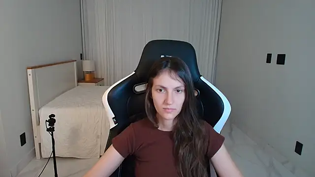 upssnowy online show from 4, 7, 2026