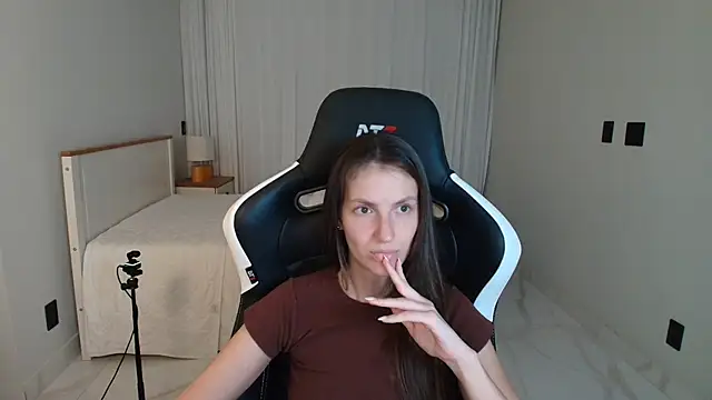 upssnowy online show from 7, 7, 2026