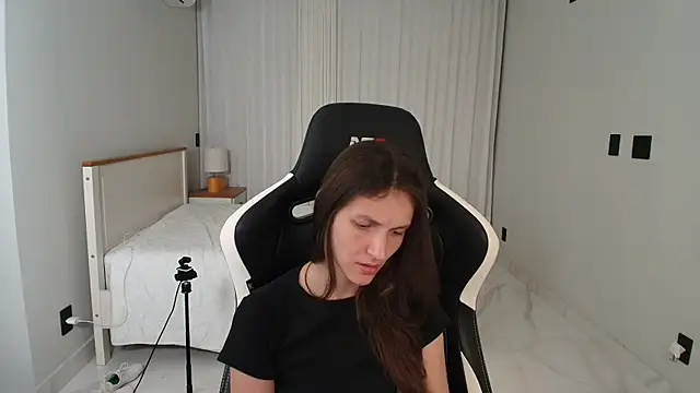 upssnowy online show from 5, 8, 2026