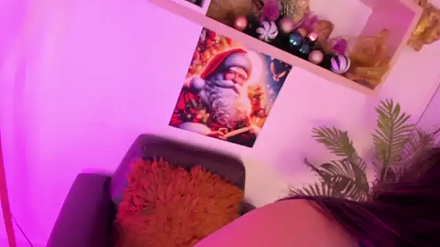 Miia Thompsonn online show from 24, 12, 2024