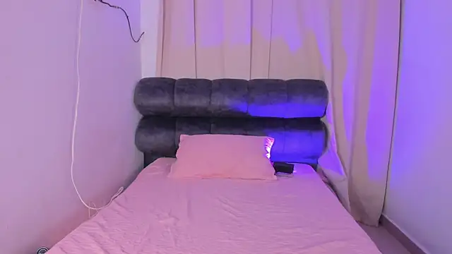 AmyStevenss online show from 22, 7, 2026