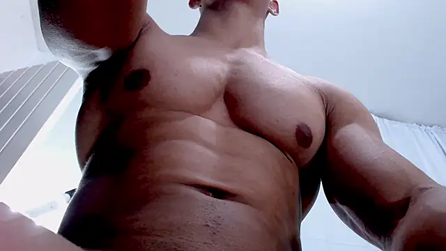 Antonywebb94 online show from 8, 4, 2026