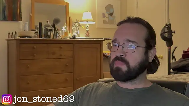 Snapshot of Seraph_De_La_Luna chatting on 14, 5, 2026 Seraph De La Luna online show from 14, 5, 2026