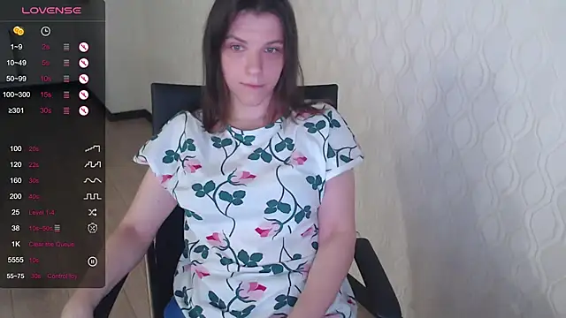 LisaHeart online show from 30, 7, 2026