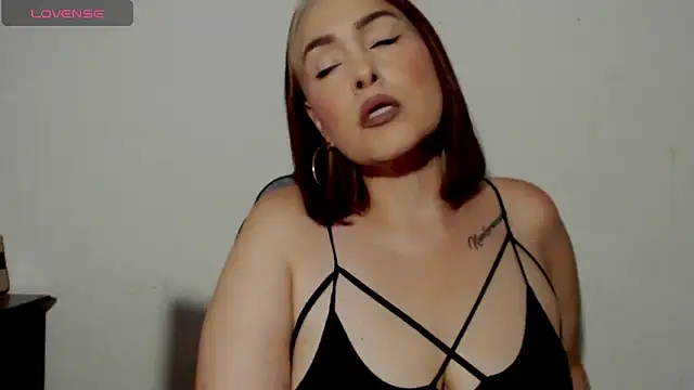 Snapshot of Miss_Agatha chatting on 7, 1, 2026 Miss Agatha online show from 7, 1, 2026