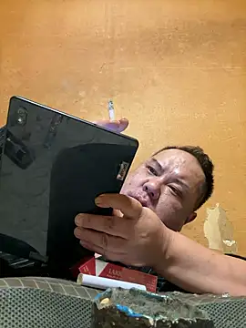 punk0805 online show from 20, 10, 2025