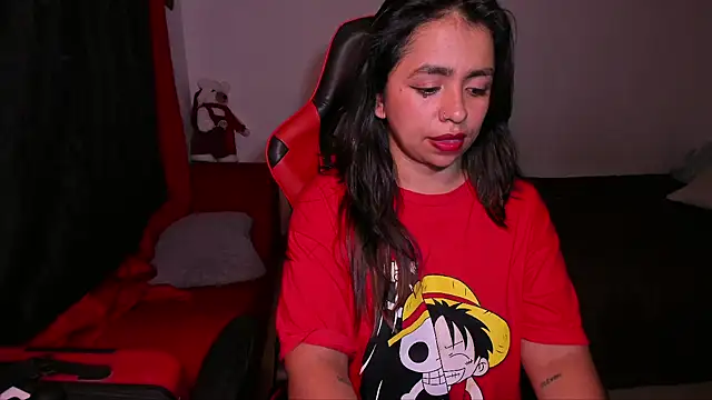 Snapshot of cory_rose chatting on 18, 12, 2025 cory rose online show from 18, 12, 2025