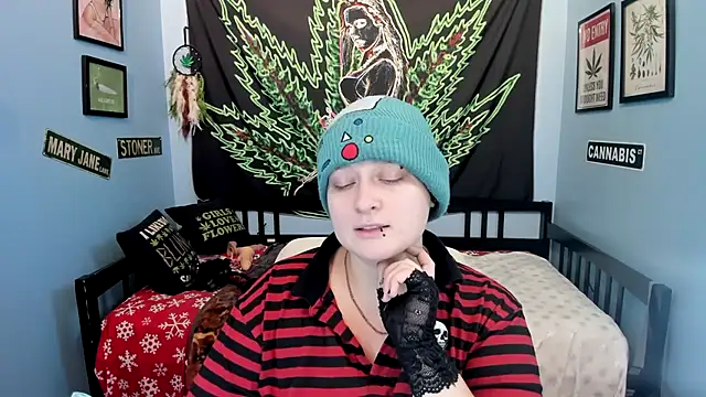 Chloenightmare online show from 13, 9, 2025