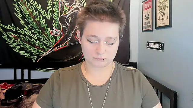 Chloenightmare online show from 7, 11, 2025