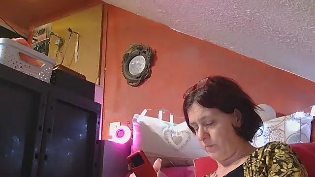 Snapshot of lanax chatting on 12, 11, 2025 lanax online show from 12, 11, 2025