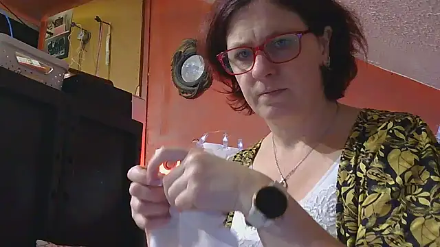 Snapshot of lanax chatting on 24, 11, 2025 lanax online show from 24, 11, 2025