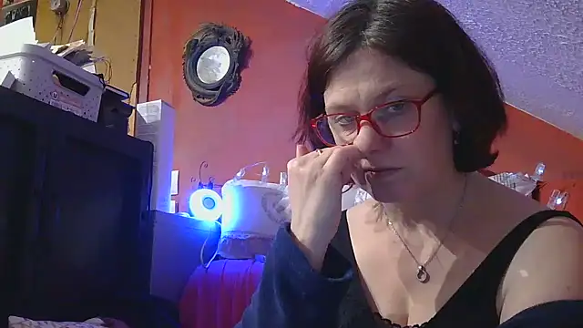 Snapshot of lanax chatting on 30, 3, 2026 lanax online show from 30, 3, 2026