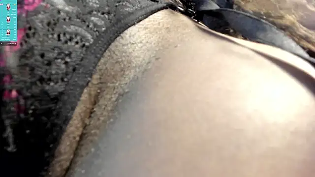 Snapshot of scarlet_darling26 chatting on 22, 12, 2024 scarlet darling26 online show from 22, 12, 2024