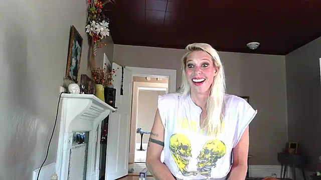 Glamazonx online show from 28, 9, 2025