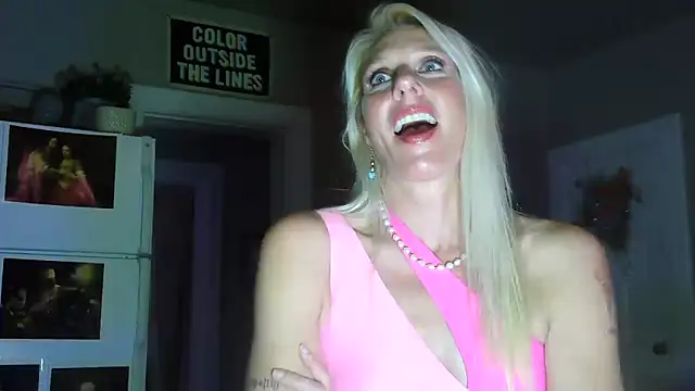 Glamazonx online show from 23, 10, 2025