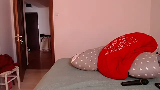 LadyyEvolet online show from 24, 4, 2026