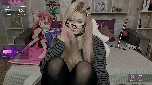 MeowkaKitty online show from 28, 3, 2026