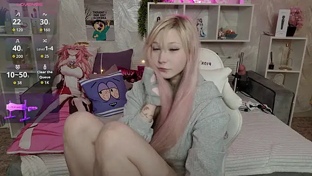 MeowkaKitty online show from 19, 4, 2026