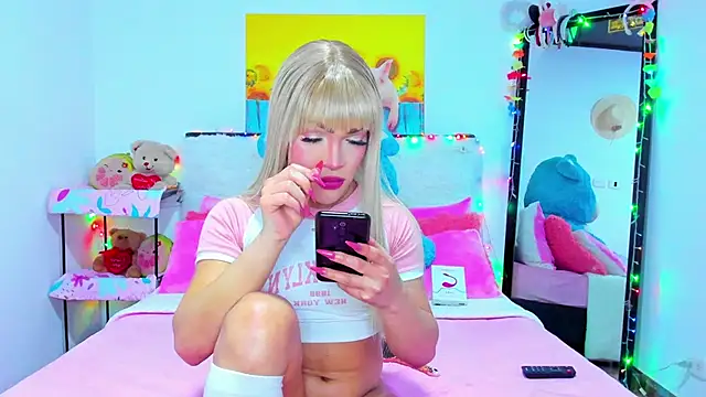 Snapshot of Candy_Candy__ chatting on 28, 9, 2025 Candy Candy online show from 28, 9, 2025