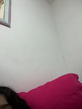 lylyacachonda online show from 7, 6, 2026