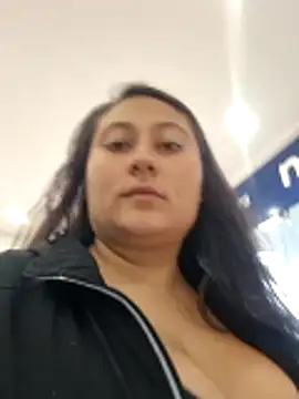 Snapshot of Celeem_ chatting on 8, 5, 2026 Celeem online show from 8, 5, 2026