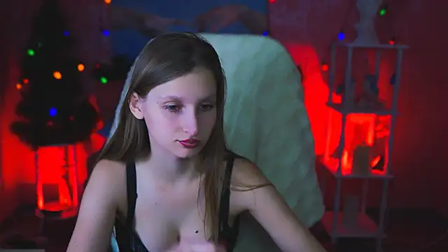 EllaHorton online show from 5, 12, 2024