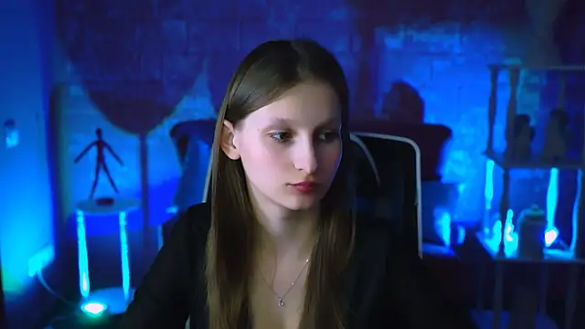 EllaHorton online show from 21, 2, 2025