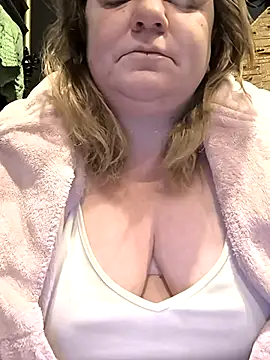 jusichka online show from 3, 2, 2026