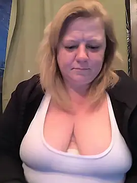 jusichka online show from 4, 6, 2026
