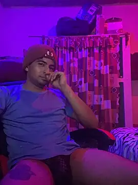 yObal-hot online show from 25, 4, 2026