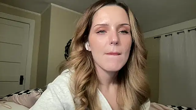 sexylilly69 online show from 29, 4, 2026