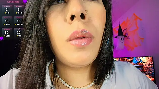 leahtemptation3 online show from 28, 10, 2025