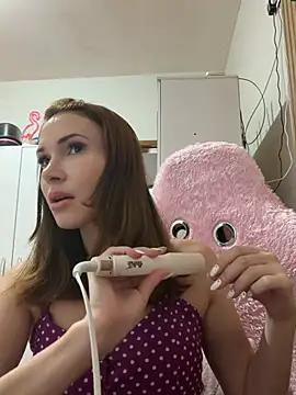 Irresistible24 online show from 18, 4, 2026