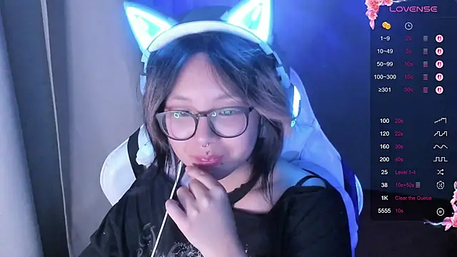 maydaykimmy online show from 4, 10, 2025