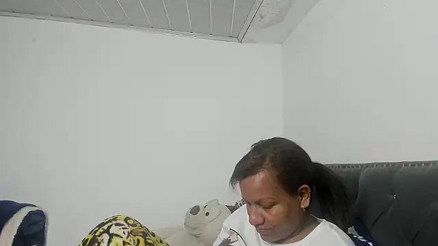 Snapshot of Laflaka22 chatting on 17, 9, 2025 Laflaka22 online show from 17, 9, 2025