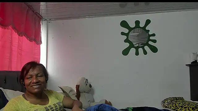 Snapshot of Laflaka22 chatting on 10, 11, 2025 Laflaka22 online show from 10, 11, 2025