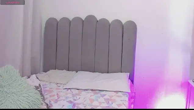 andrea osorio  online show from 13, 10, 2025