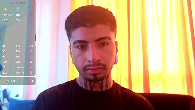 Snapshot of JuanCamiilo_66 chatting on 15, 5, 2026 JuanCamiilo 66 online show from 15, 5, 2026